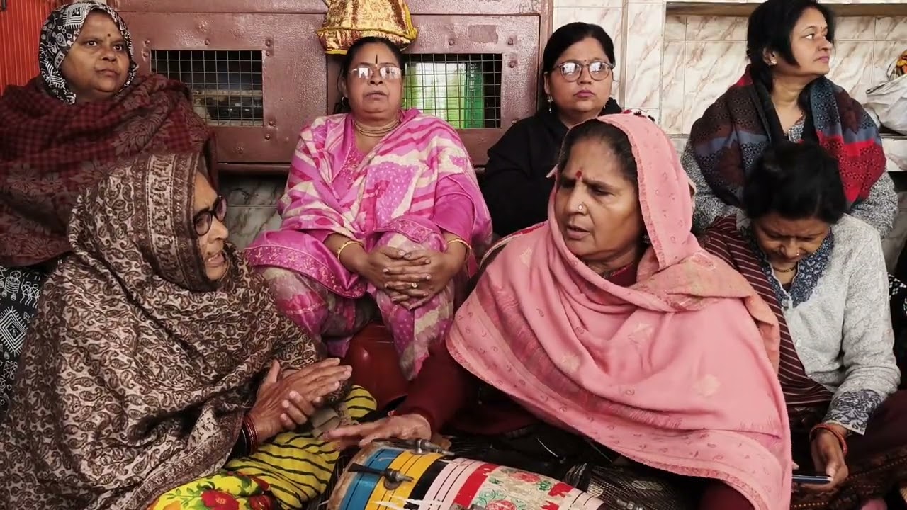 अरी मेरा मार्ग रोको कृष्ण कन्हैया ने कन्हैया जी का सुंदर भजन गाया मैया ने❤️🙏🏻👌
