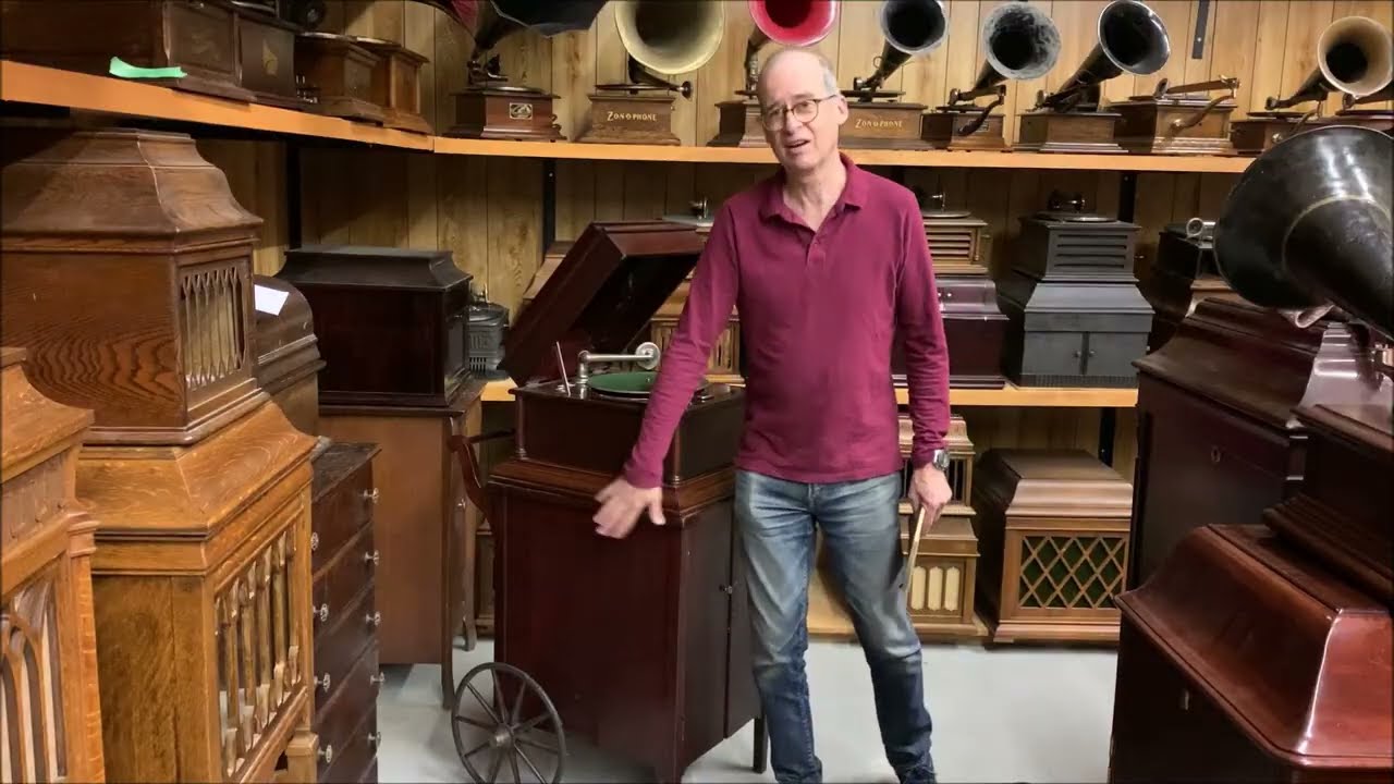 Columbia School Outfit Grafonola Phonograph