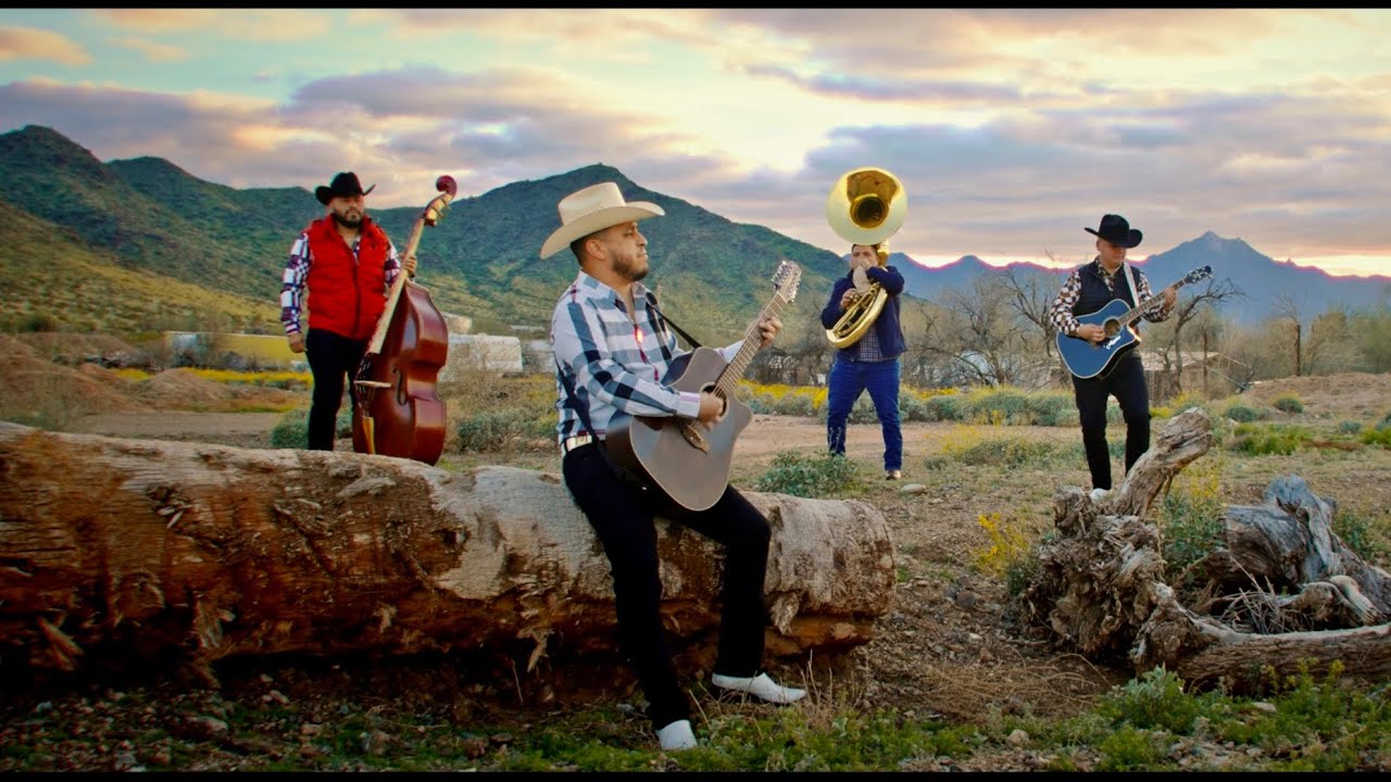 El Que No Tenia Nada [Video Musical] - Carlos y los del Monte Sinai