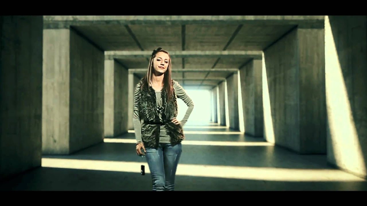 Jimilian - Finde dit smil igen (Officiel Musikvideo)