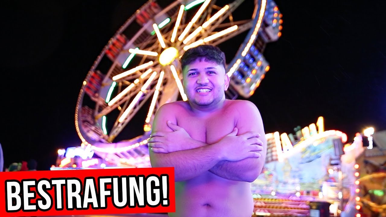 NACKT IM KARUSSELL FAHREN! 😂❄️ | SKK