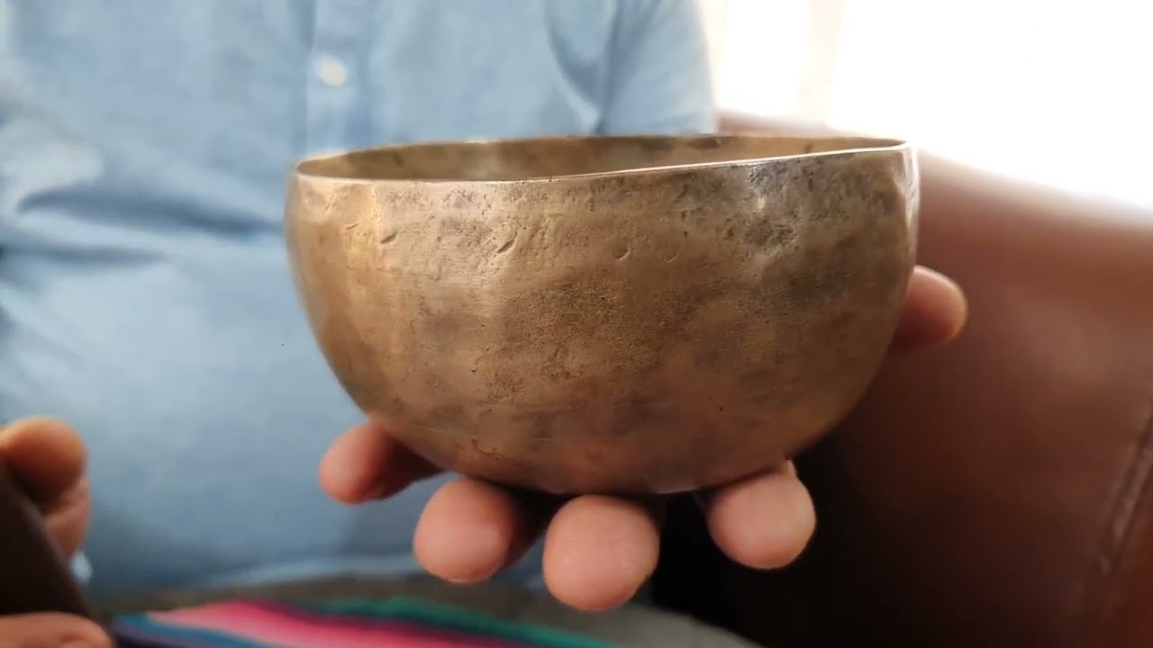#76 Thadobati Singing bowl