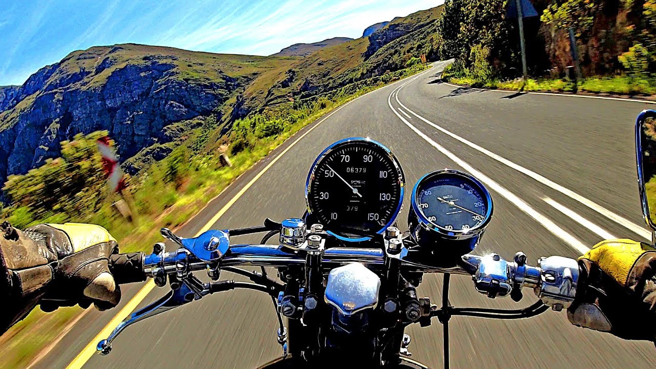 Vincent 1000cc, a legend in the mountains.