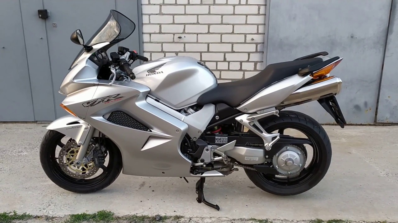 HONDA VFR800 - 2002 Silvertakt