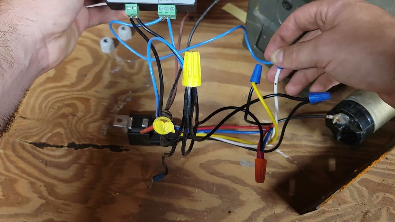 Wiring a homemade gsm hog gate controller