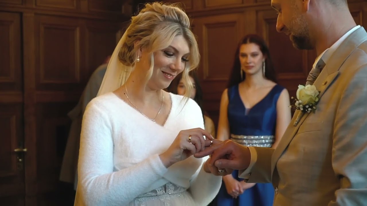 Hochzeit im Standesamt Düsseldorf Inselstr. Hochzeitsfeier in Grafenberger Galopprennbahn