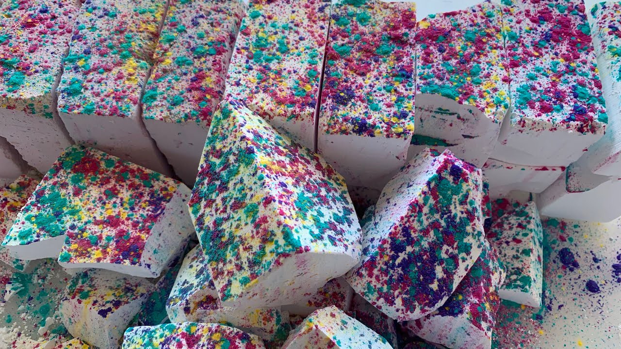 ASMR• 12 Gym Chalk blocks crumble (8 fresh, 4 reforms) 🤍💖🤍💖