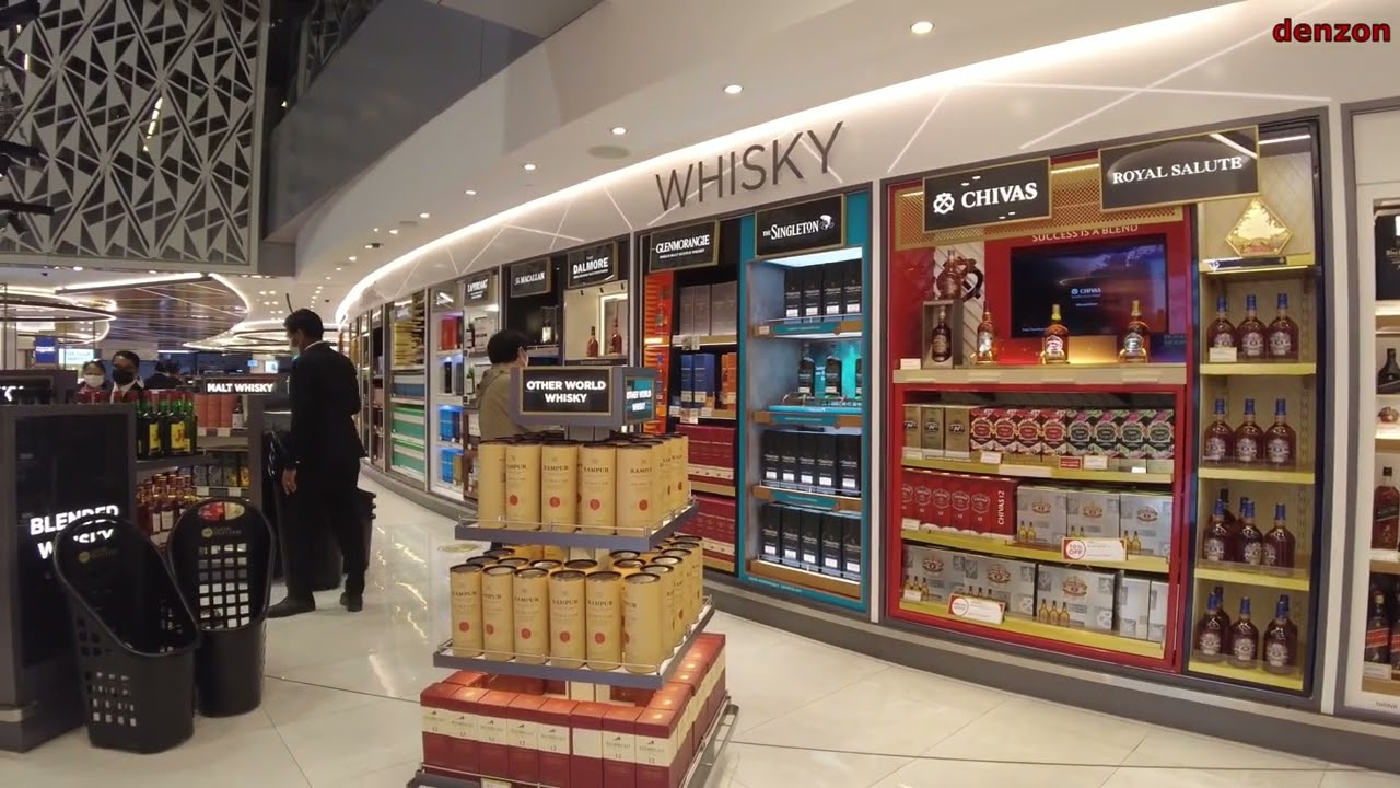 Doha, Qatar: Wines and Spirits at Qatar Duty Free #travel #hia
