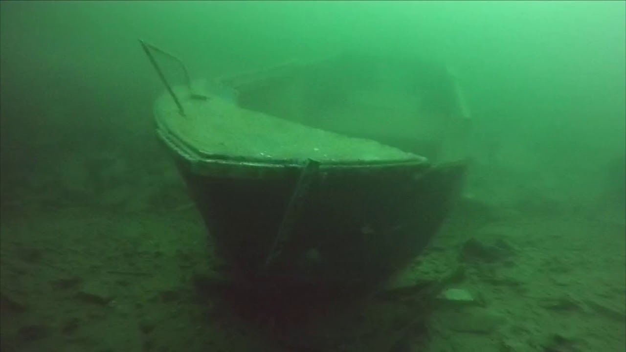 Dorothea Quarry Underwater Drone Footage