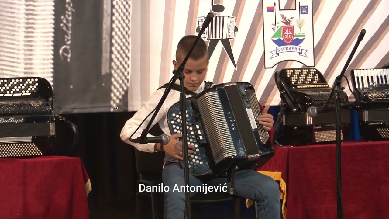 Danilo Antonijević - Drugo mesto - Petlići (Nebojša Aćimović)