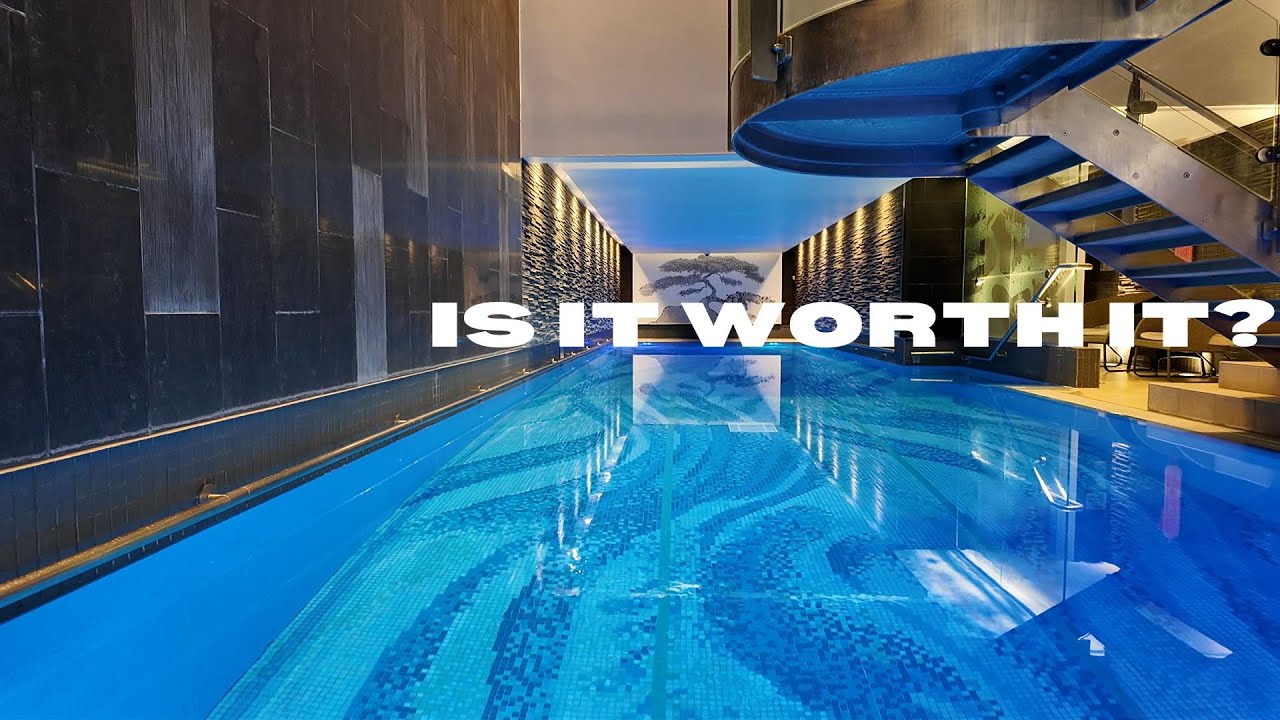 I Stayed at the World's Most Ultra Luxurious Hotel In London, UK