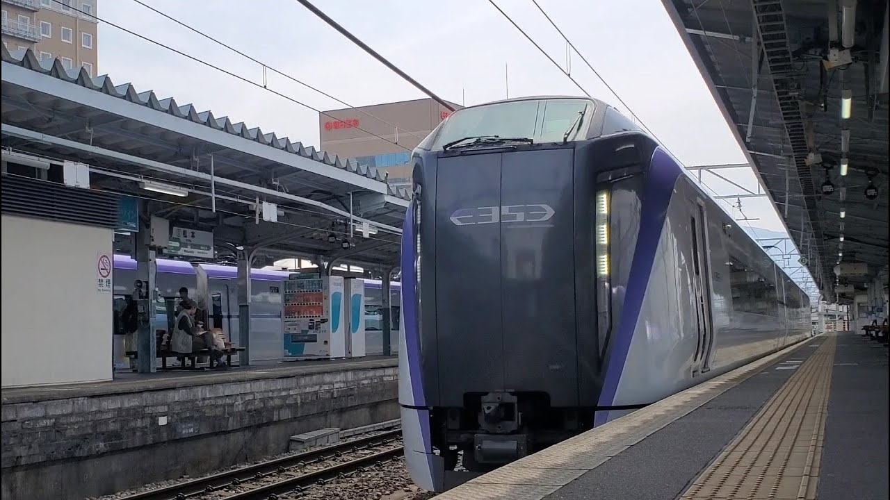 【MH×2】松本駅10:44:02発『JR篠ノ井線E353系S202編成【回送】』と『JR篠ノ井線313系B516編成 普通 松本行き』