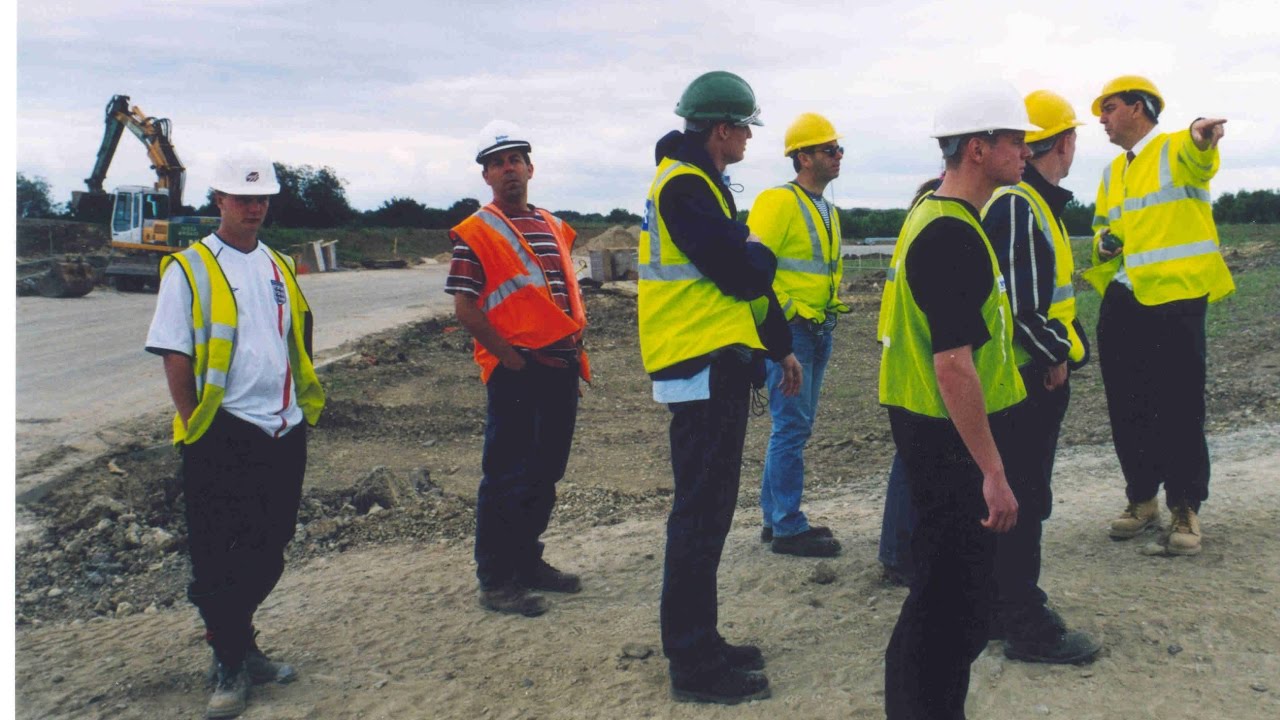 Site Engineer Salary in Dubai/ UAE الموقع الراتب المهندس في دبي