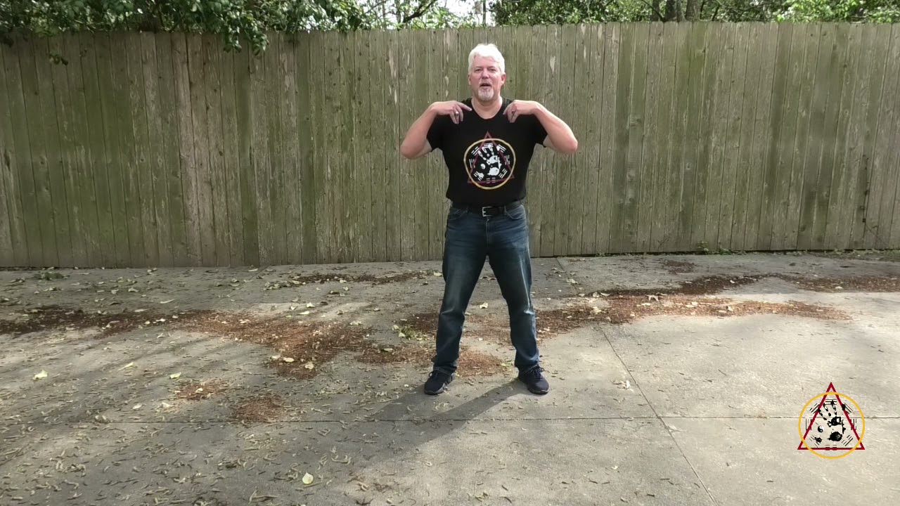 The Foundational Qigong and Jing Exercise in Bagua Kuntao Silat