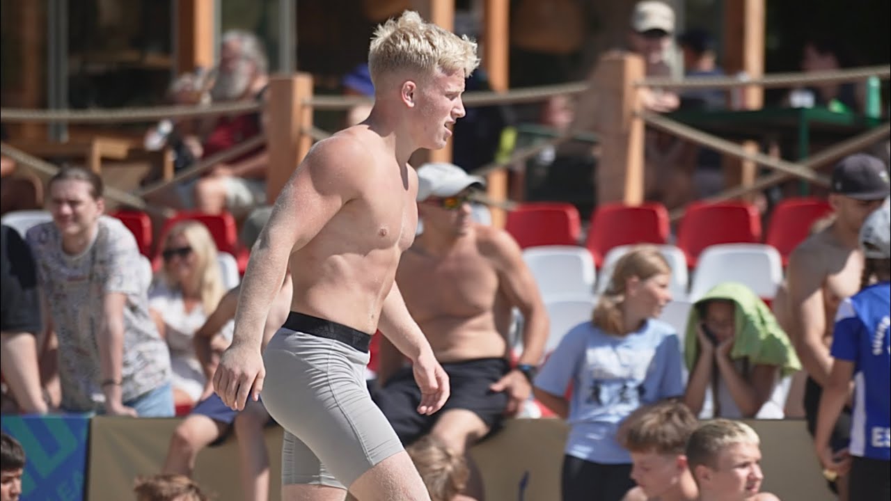 Ainar Afanasjev (EST) vs Karl Pärs (EST) 70kg. Men beach wrestling.