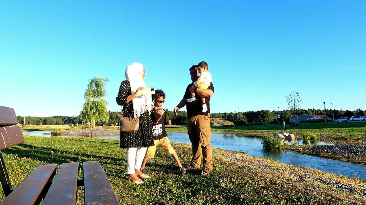 EoS  - End of Summer 2022 (Roaming neighborhood)