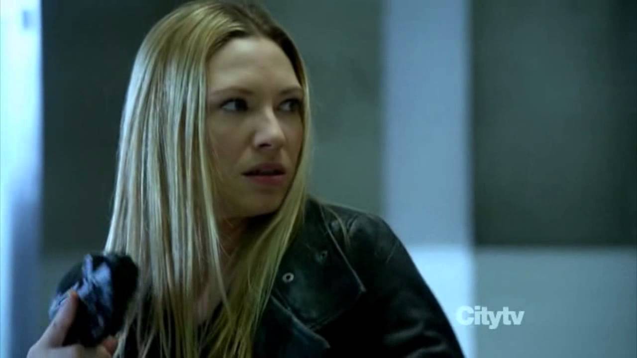 Fringe Episode 5.12 Scene - Jumping Across