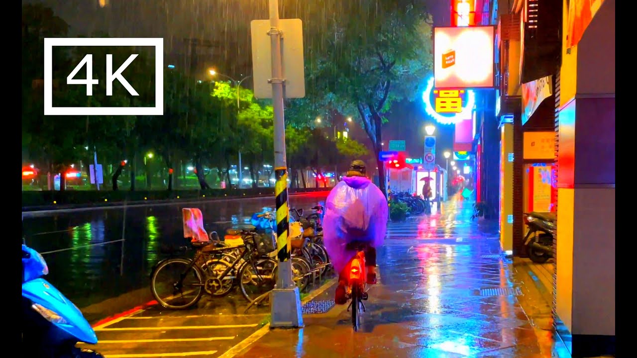 [4K] City Walk in Taipei at Night During Plum Rain Season