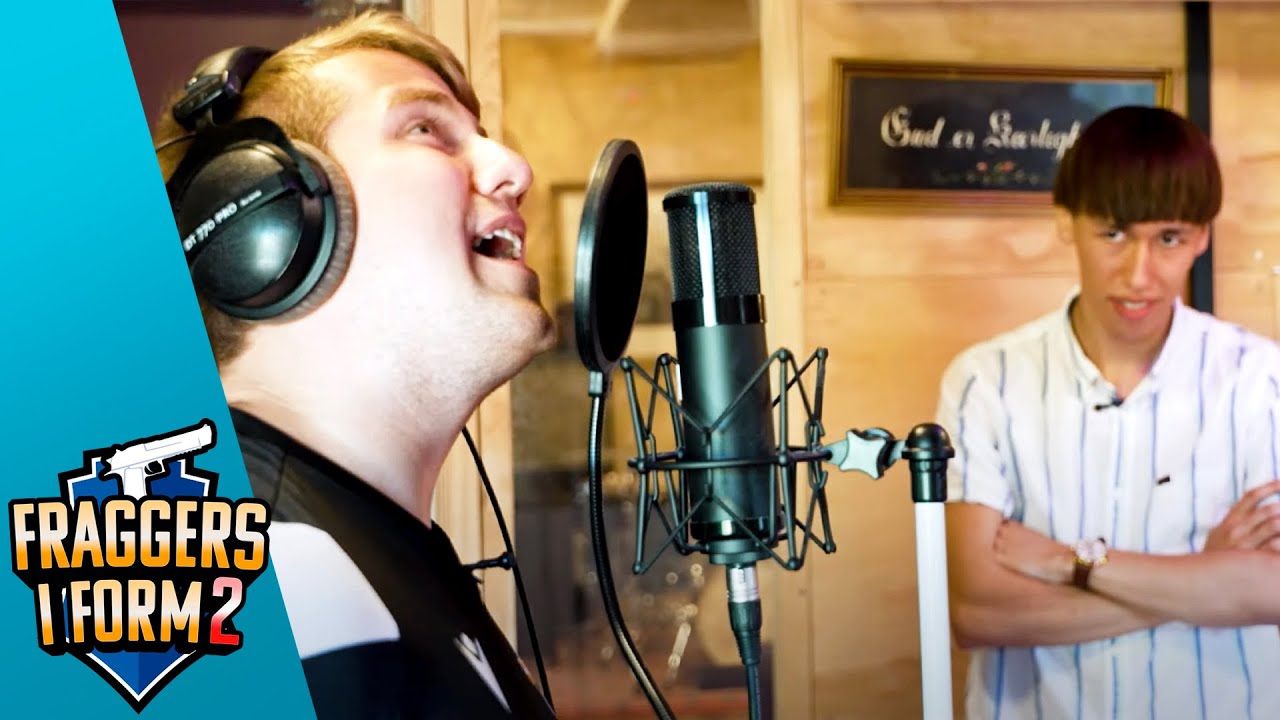 Fraggers i Form 2 (8:10) - Indspiller banger med Jesu Brødre