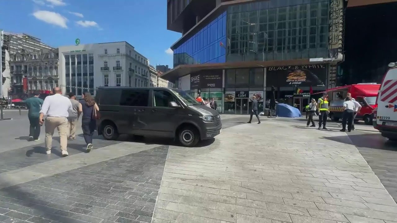 Live from scene of a fire at the OXY building in Brussels