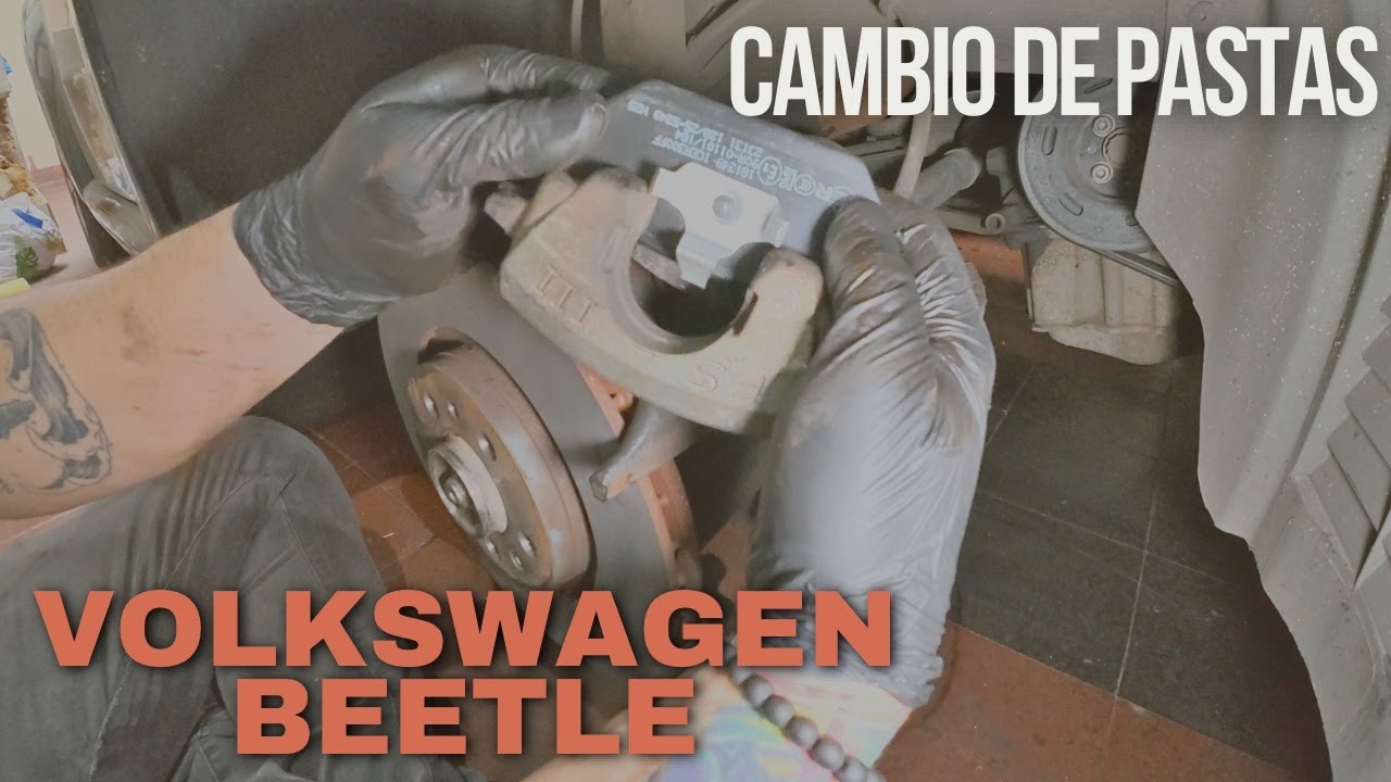 Cambio de Pastas de Frenos Delanteros Volkswagen Beetle 2009