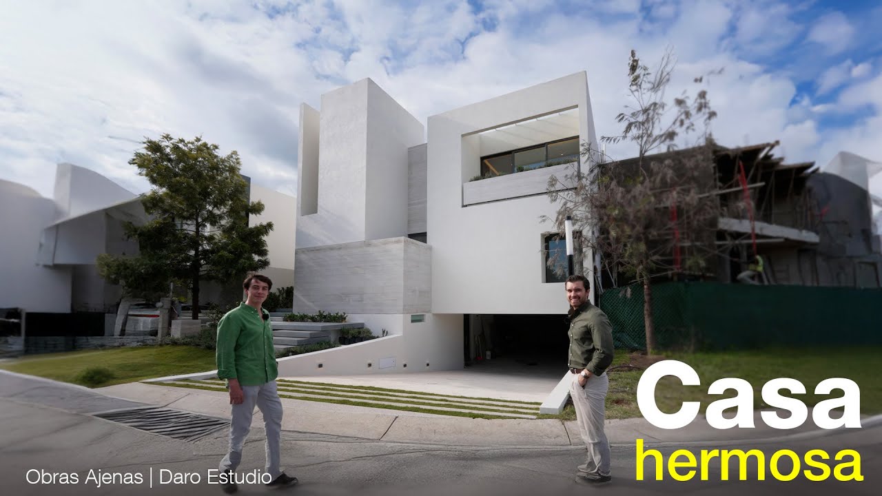 Casa Hermosa con Patio Interior | Obras Ajenas | Daro Estudio