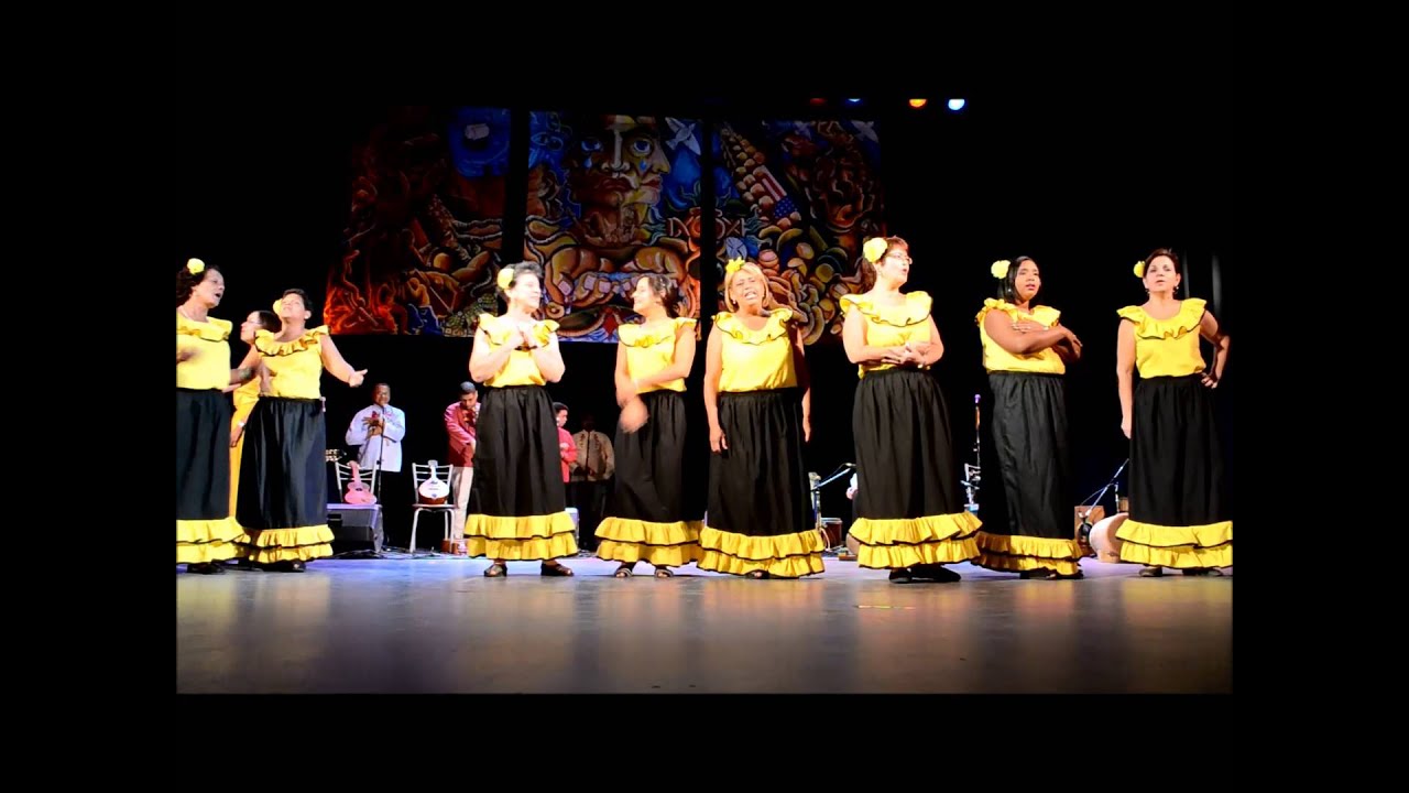 Las Voces Risueñas de Carayaca en Sonamos Latinoamérica 2014 (1)