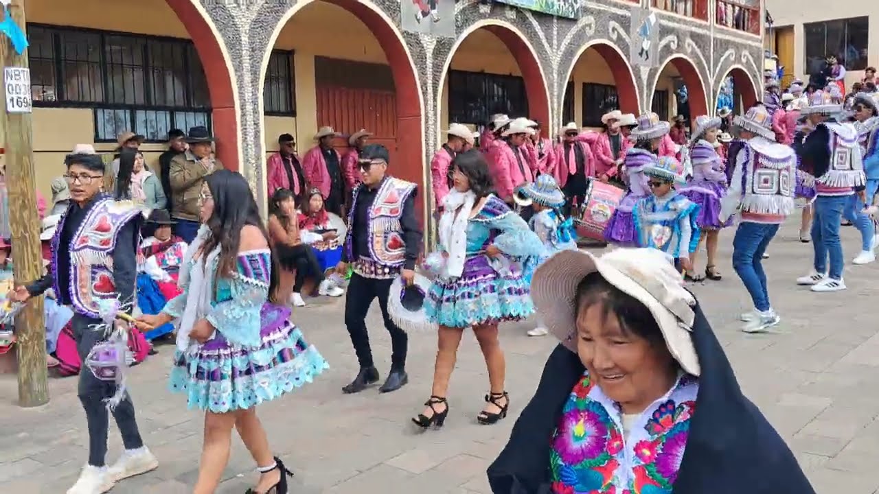 Virgen De La Candelaria Amantani 2026 Pasacalle de la Comunidad Campesina Sancayuni 