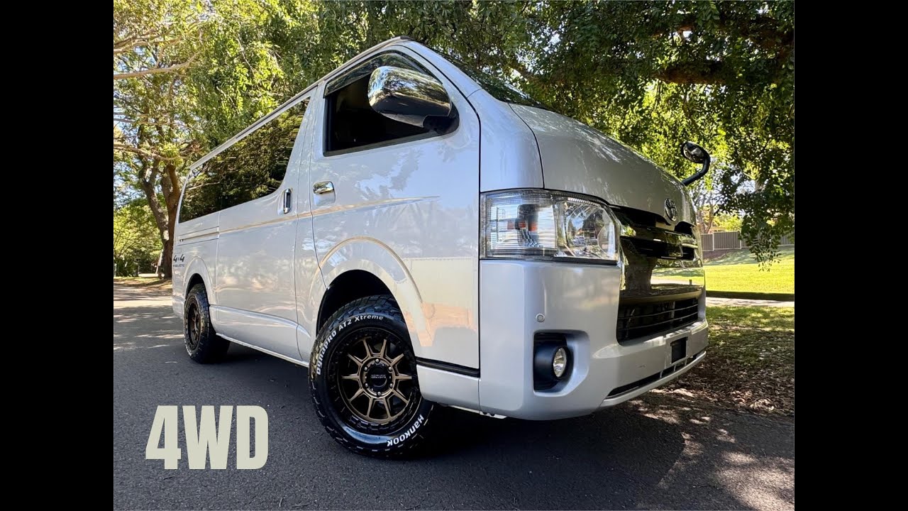Hiace Super GL 2018 года в идеальном состоянии, серийный номер 6432 @ www.EdwardLees.com.au