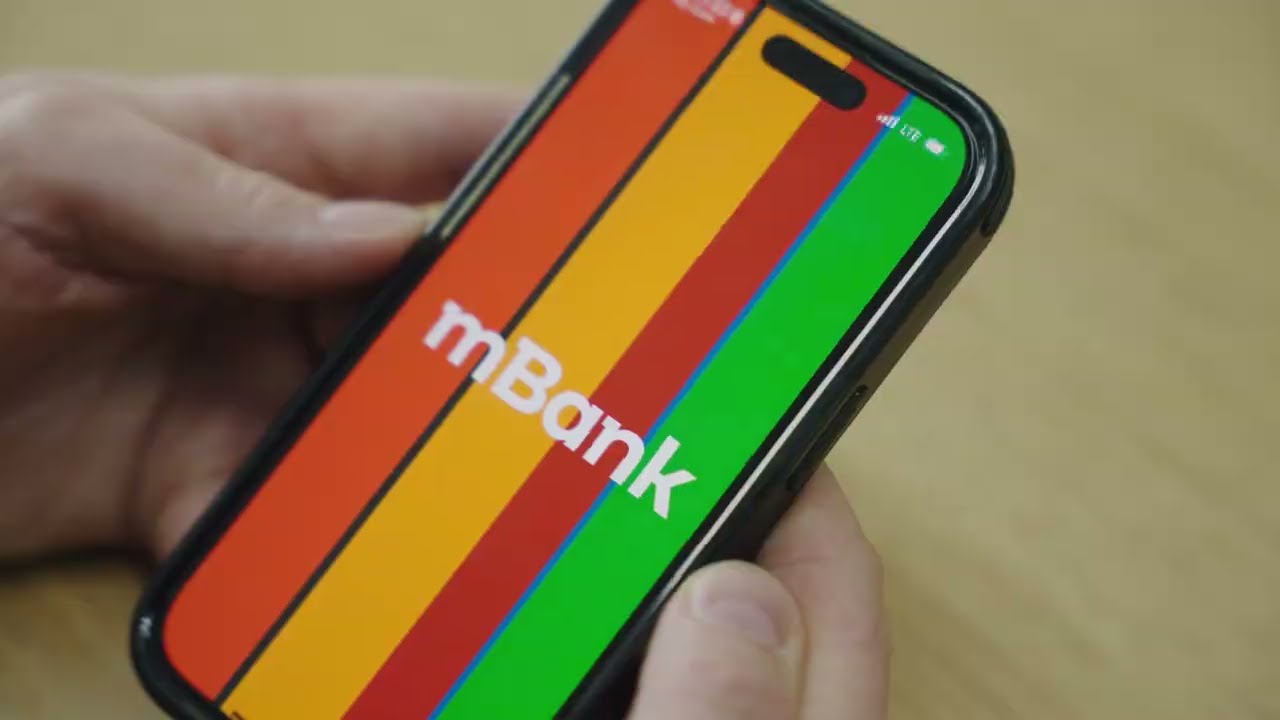 Koniec plastikowych kart? mBank zaprezentował inteligentny pierścień płatniczy