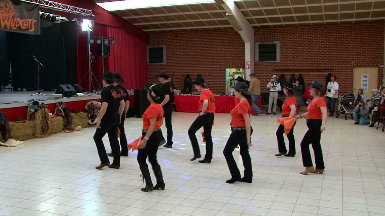 Maria Parma on live show Country in Belgium ,NO1 Orp-Jauche on Danse to Passion fm Country.