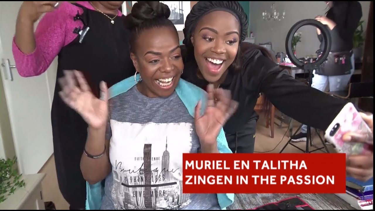 THE PASSION: Moeder en dochter zingen in het koor