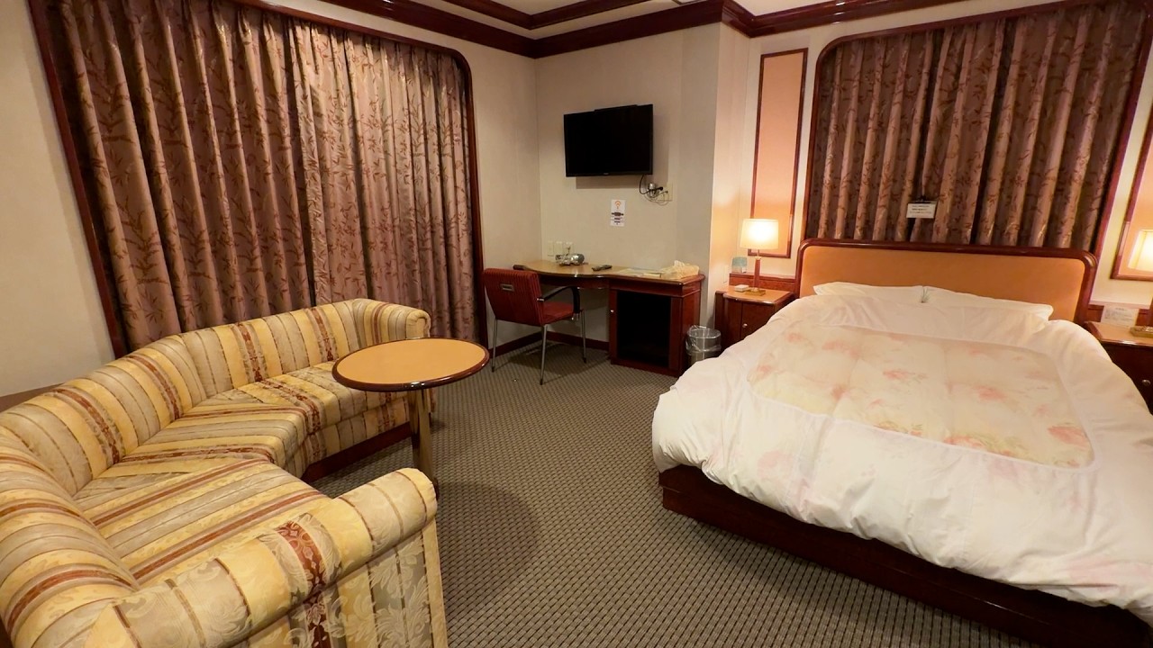 I Booked the ONLY Deluxe Cabin for a 2-Hour Ferry Ride in Japan