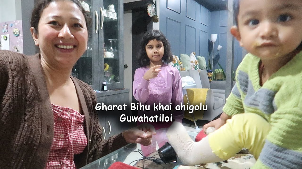 Aibar Magh Bihut ami gharale golu / Hokoluye mili bhuj bhat khalu / Atia Guwahati ahi palu