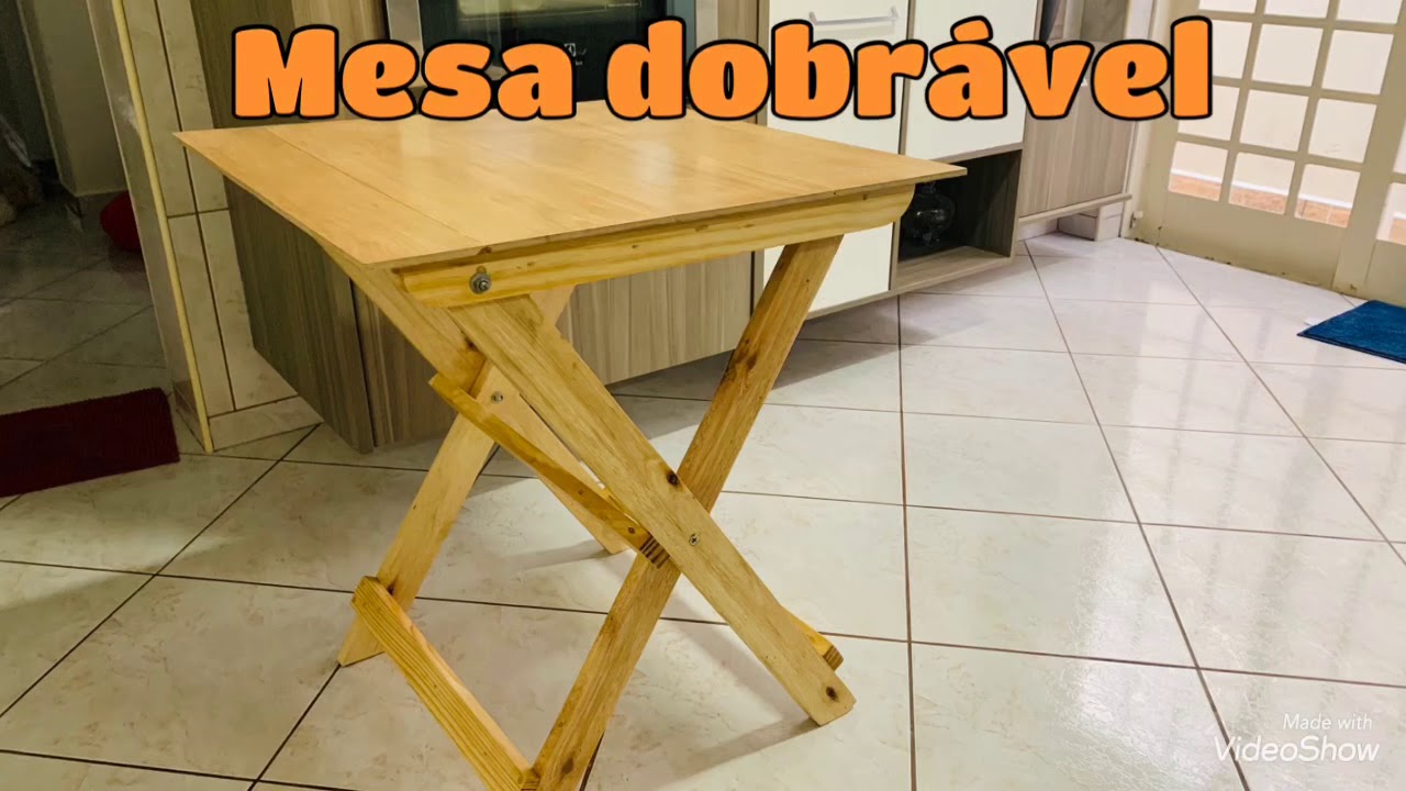 Mesa dobrável — Folding table -