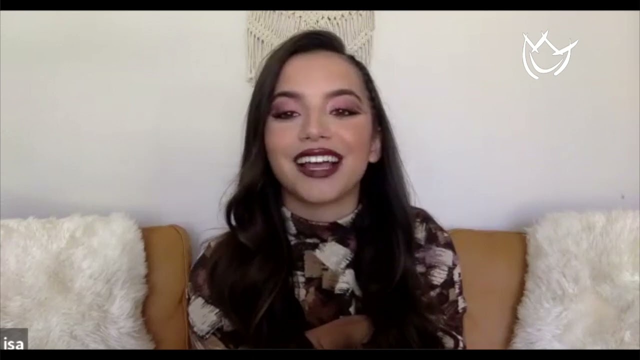 ISABELA MERCED SE NEGABA A HABLAR ESPAÑOL