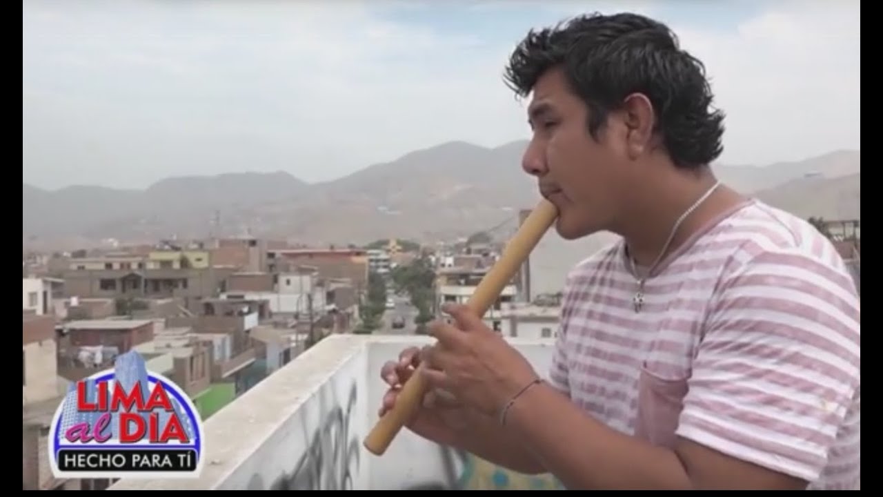 CHECHO QUENA, TOCA MÁS DE 25 INSTRUMENTOS DE VIENTO...