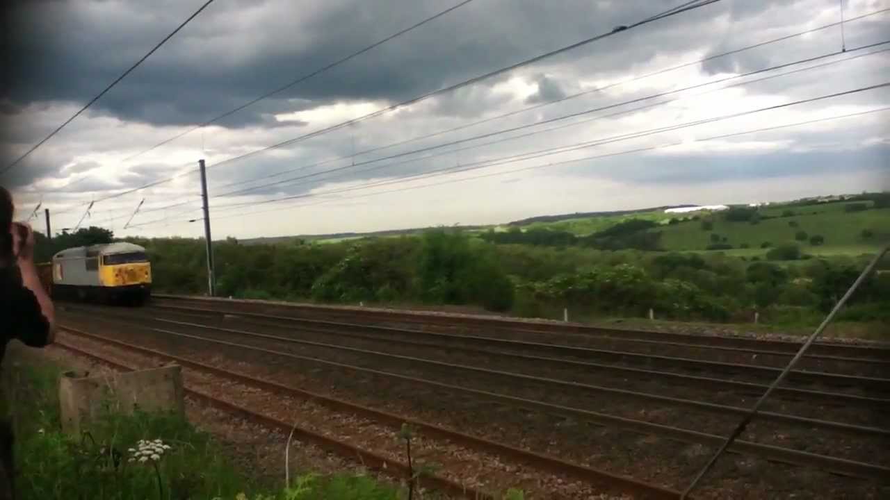 Class 56 Grid 56311 (ex 56057) multi-tone horn salute!! Hellfire! Thrash!