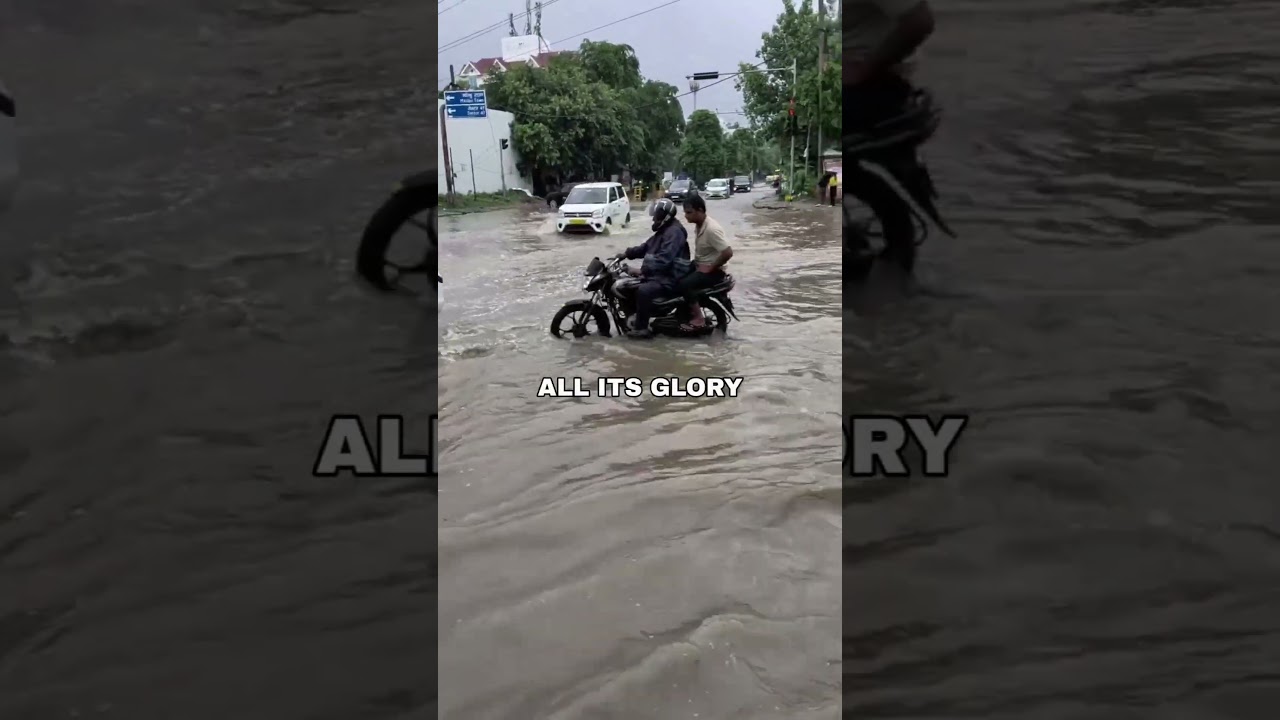 Gurgaon Turned Into A Beach! 🏊&zwj;♂️