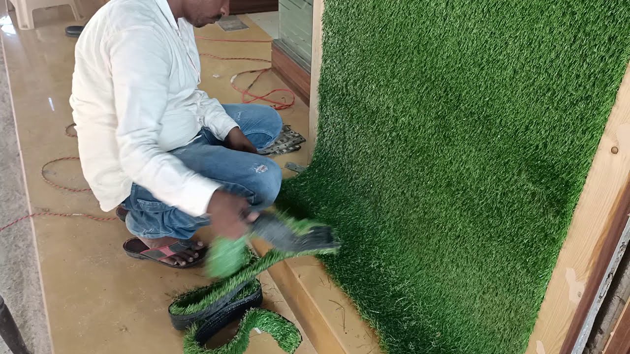 ARTIFICIAL GRASS INSTALLATION || ऐसे लगाये आर्टिफीसियल घास || बिलकुल असली जैसा