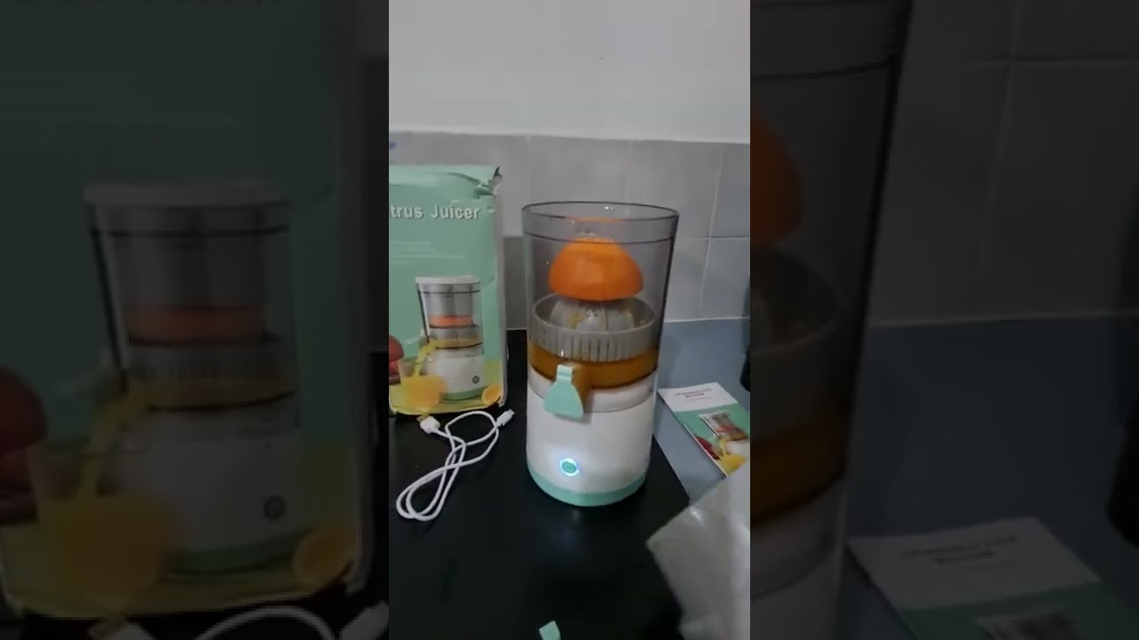 Electronic Citrus Juicer USB Charging Powerful  & Hands Free