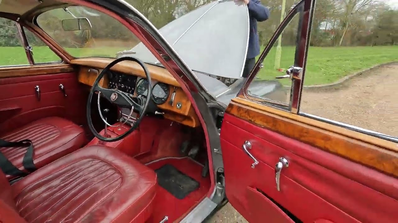 1962 JAGUAR MKII 2 4 Manual O/D