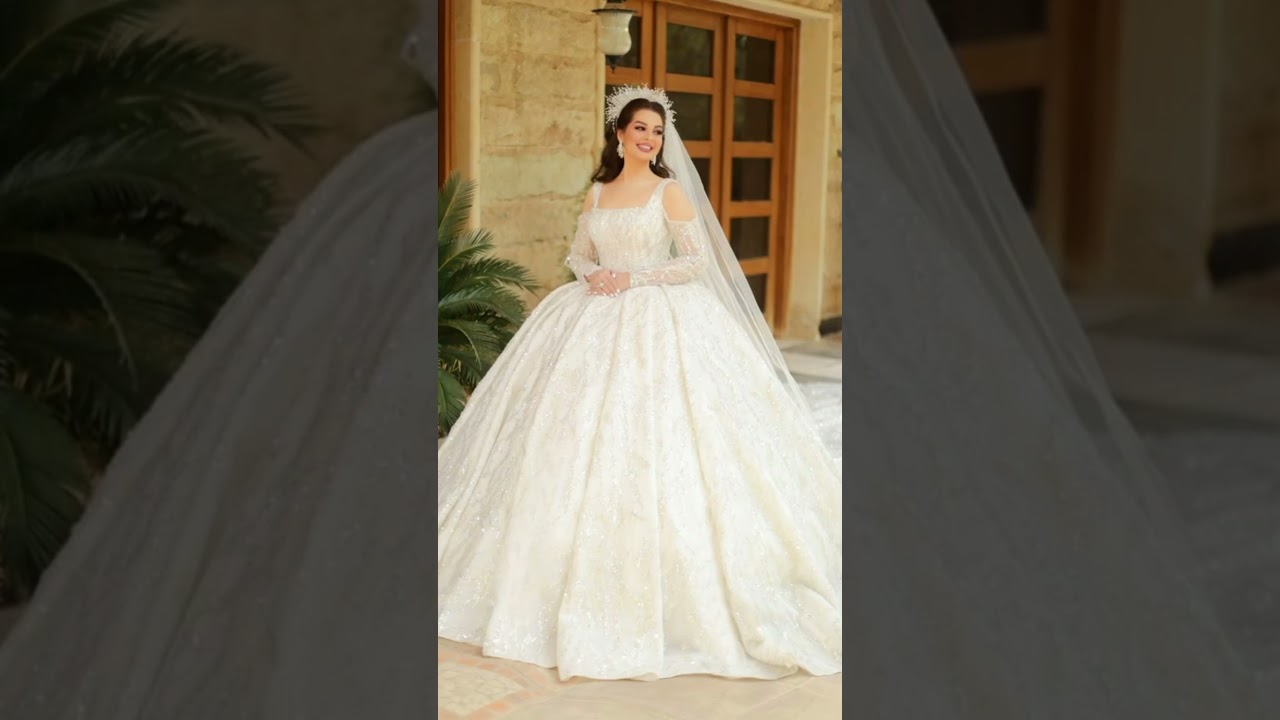 fashion / clothing design / pakistani fashion / traditional style / wedding dress design 2025