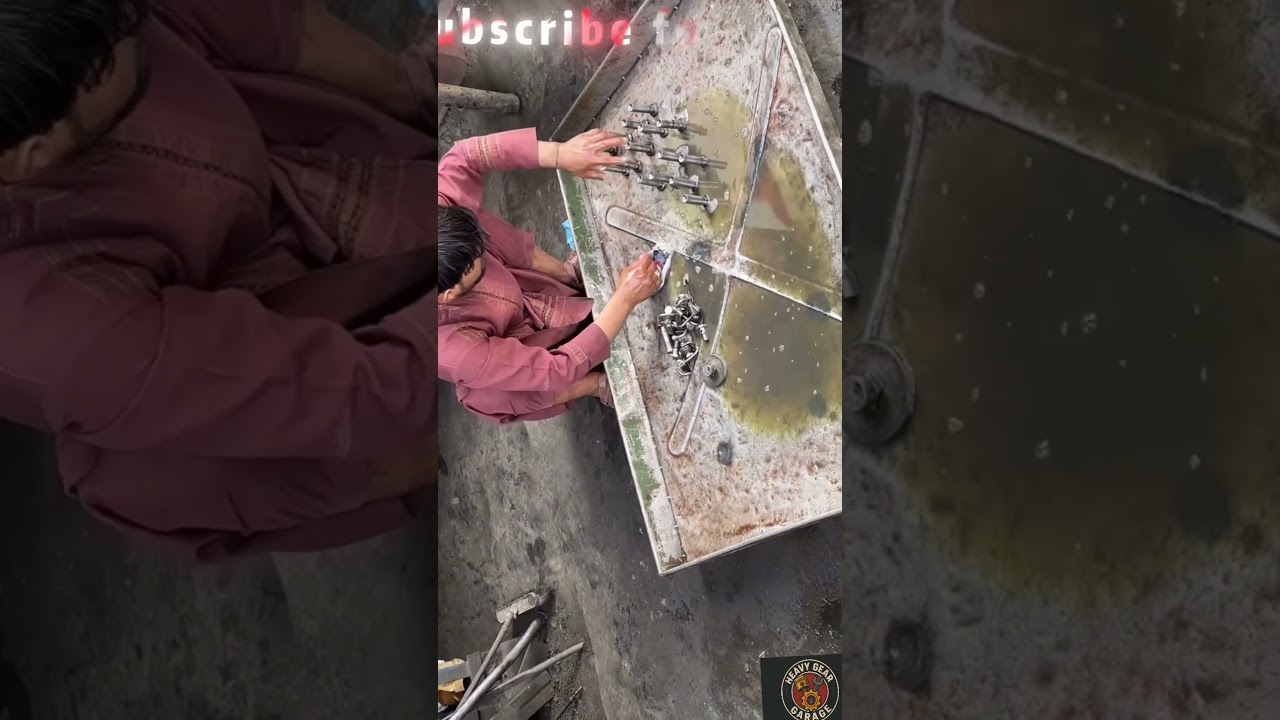 This Mechanic Brings a Dead Mercedes Engine Back to Life! 😱