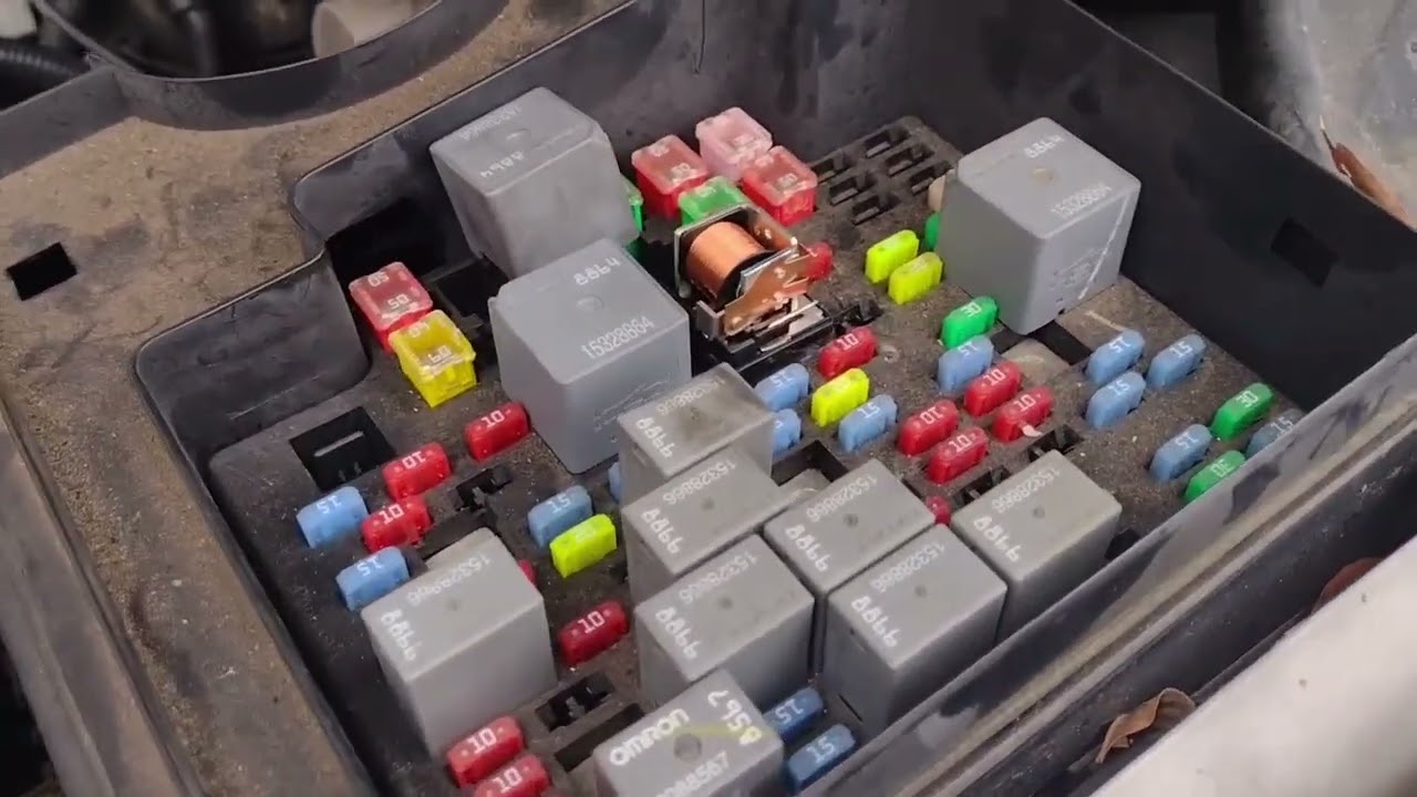 2004 GMC 5.3 No Crank - No Start - PCM B fuse blowing