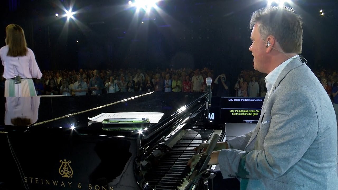 May the Peoples Praise You (Live from Sing 2019) - Keith & Kristyn Getty