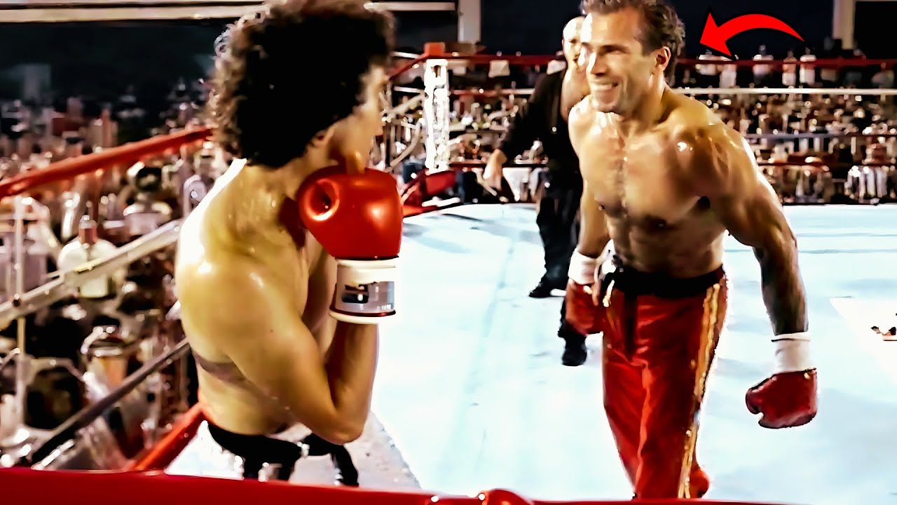 Plus Rapide Que l'Éclair : Bill 'Superfoot' Wallace et Ses Coups Fulminants ! ⚡🥋