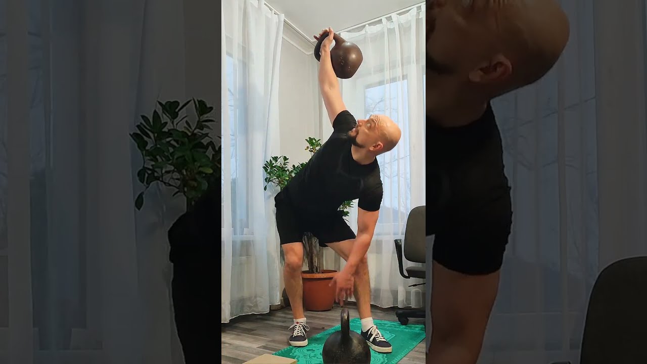 Тренировка с гирями от Джо Рогана