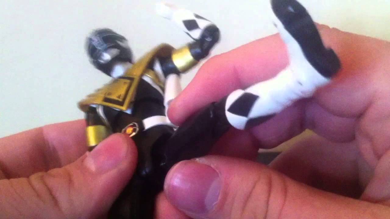 SDCC Exclusive MMPR Armored Black Ranger SH Figuart