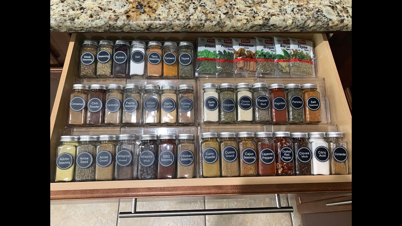 Spice organization/ organize with me / declutter / house cleaning motivation